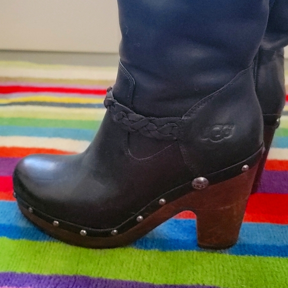 UGG SaVaNNa BLaCK LeaTHeR CloG BooTs SiZe 7 - Picture 6 of 9